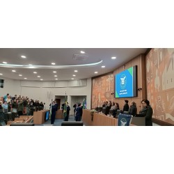 Alunos destaque do Colégio Cívico-Militar João XXIII recebem medalhas